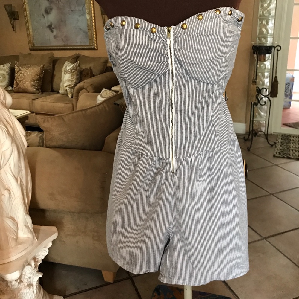 Denim color romper